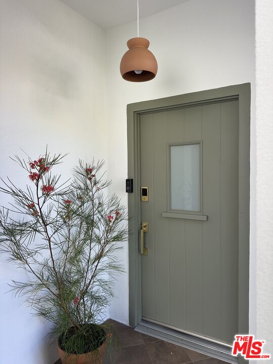 3234 Lowry Road Los Angeles, CA 90027 - Photo 6 of 56