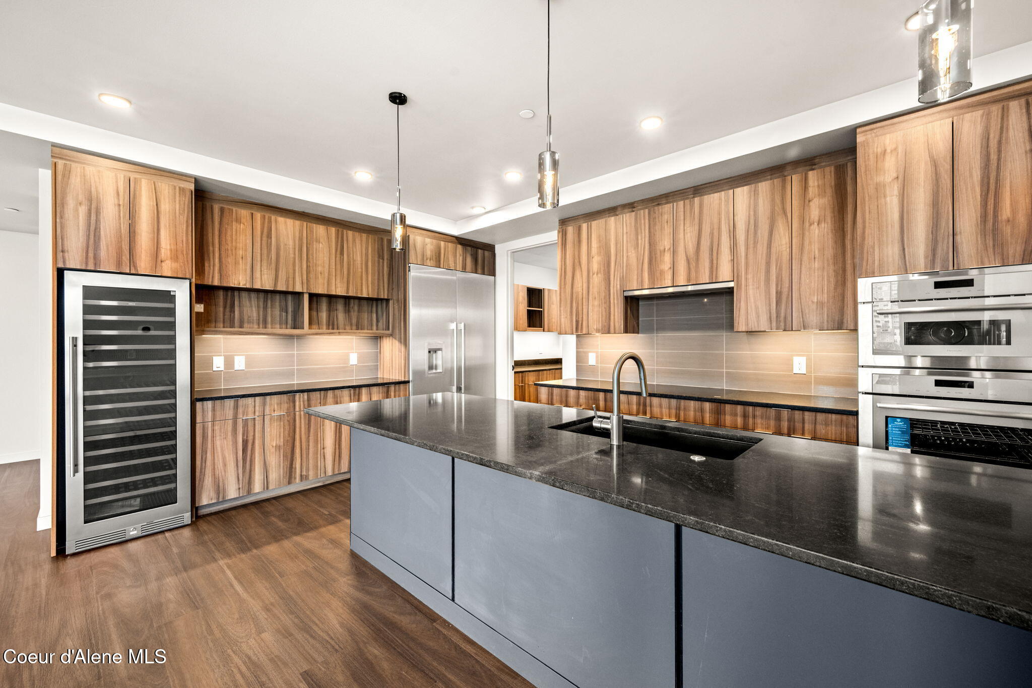 116 South 3rd Street, Unit 605 Coeur D'Alene, ID 83814 - Photo 2 of 64 Kitchen