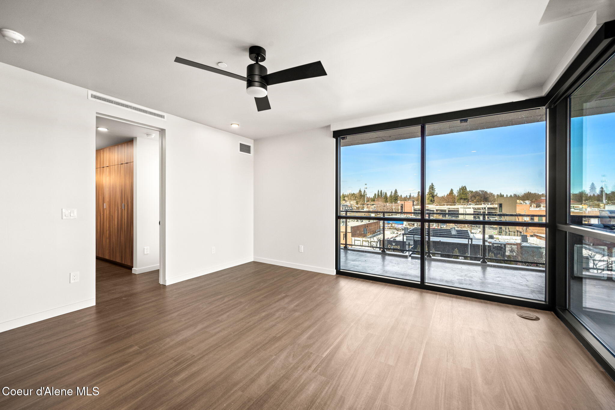 116 South 3rd Street, Unit 605 Coeur D'Alene, ID 83814 - Photo 32 of 56 31-web-or-mls-DSC_4210