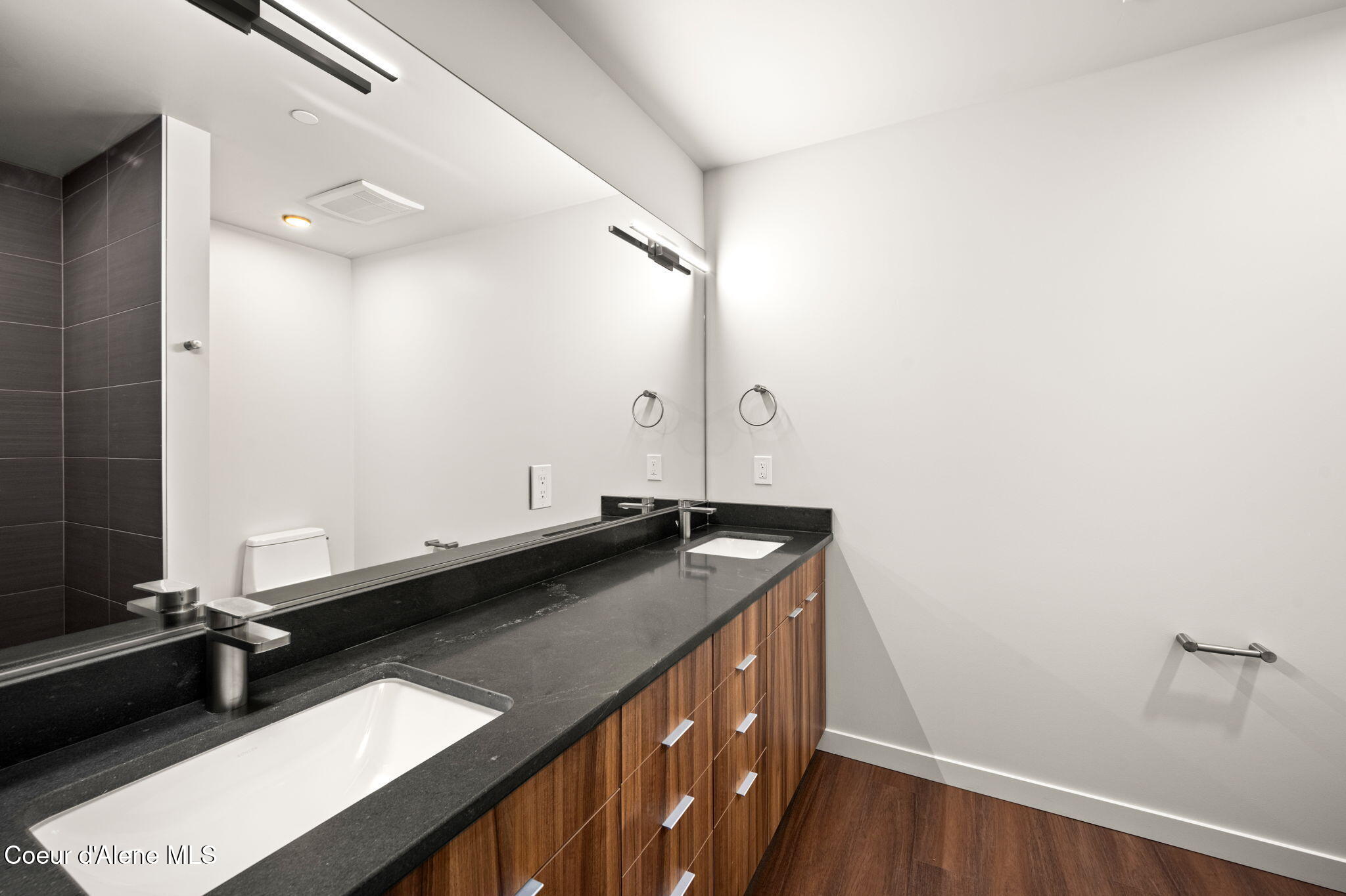 116 South 3rd Street, Unit 605 Coeur D'Alene, ID 83814 - Photo 10 of 56 8-web-or-mls-DSC_4081