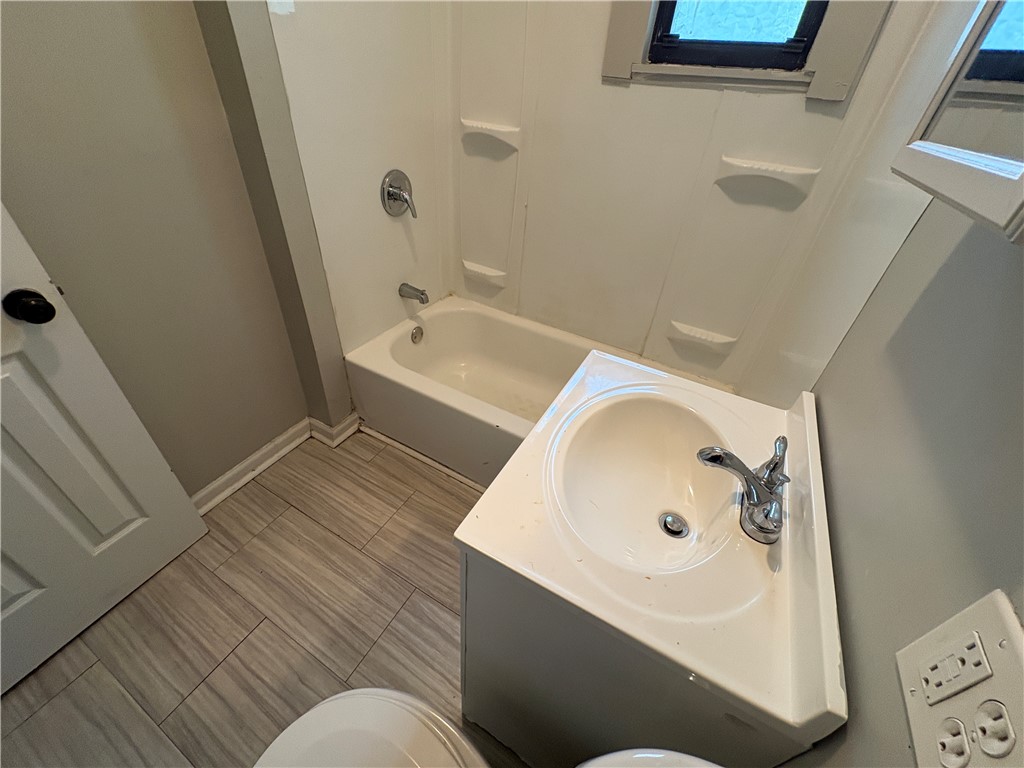 15 Home Place Rochester, NY 14611 - Photo 22 of 36