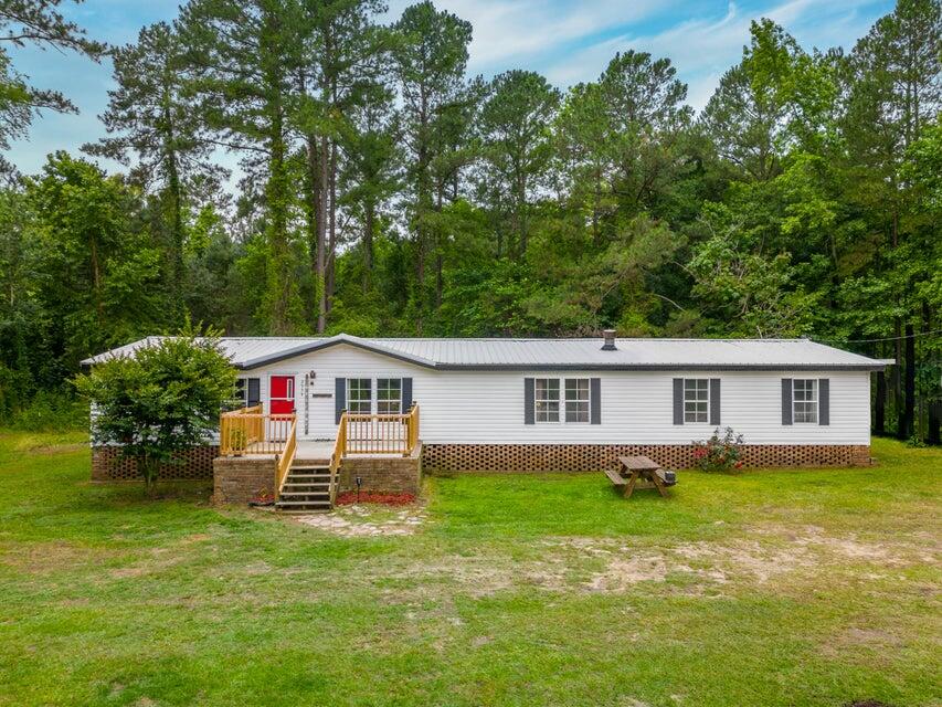2534 William Brunson Road Summerton, SC 29148 - Photo 2 of 32 20231128022934801948000000-o
