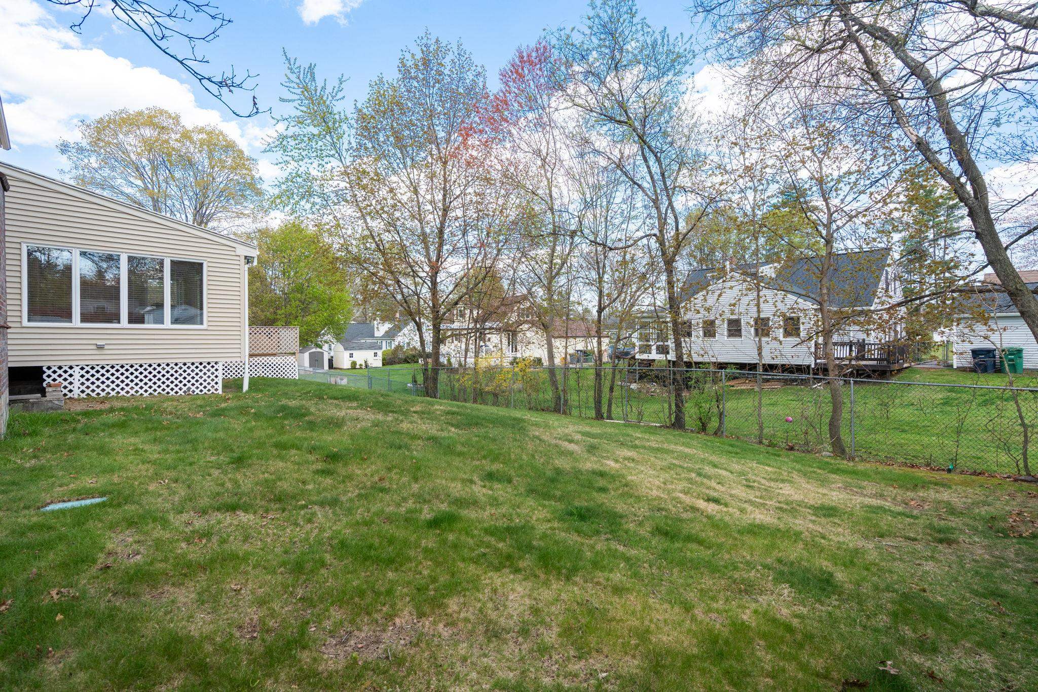 14 Trinity Drive Nashua, NH 03063 - Photo 30 of 31