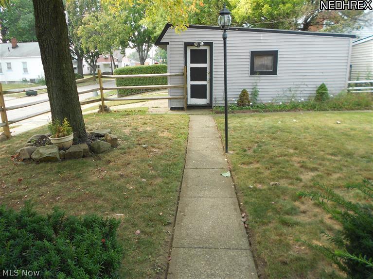 3766 Highland Road Cleveland, OH 44111 - Photo 4 of 10 Gallery Image 4