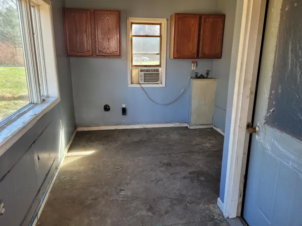 $119,900 | 20128 Marcellus Highway, Decatur, MI 49045