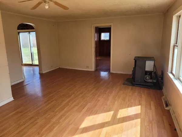 $119,900 | 20128 Marcellus Highway, Decatur, MI 49045