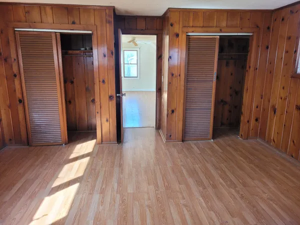 $119,900 | 20128 Marcellus Highway, Decatur, MI 49045