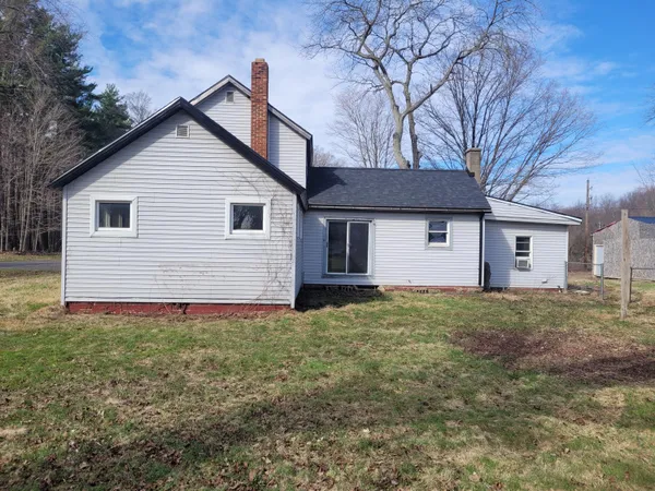 $119,900 | 20128 Marcellus Highway, Decatur, MI 49045