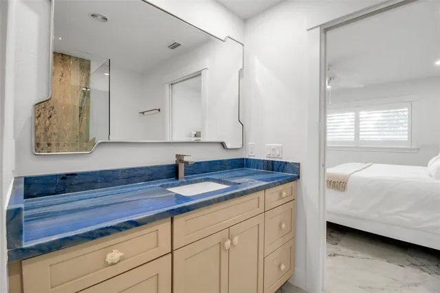 $379,000 | 602 Fair Winds Drive, Unit 602, Nokomis, FL 34275