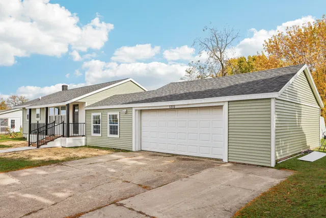 $364,900 | 1215 Utah Street, Watertown, WI 53094