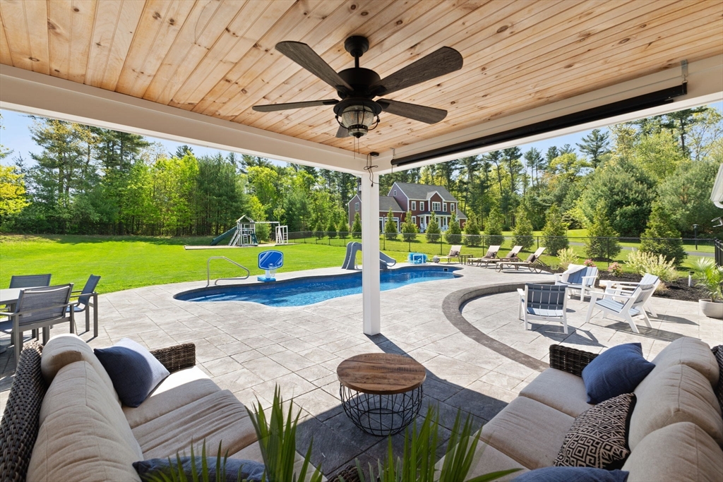 20 Quail Run Road Bridgewater, MA 02324 - Photo 1 of 42 Gallery Image 1
