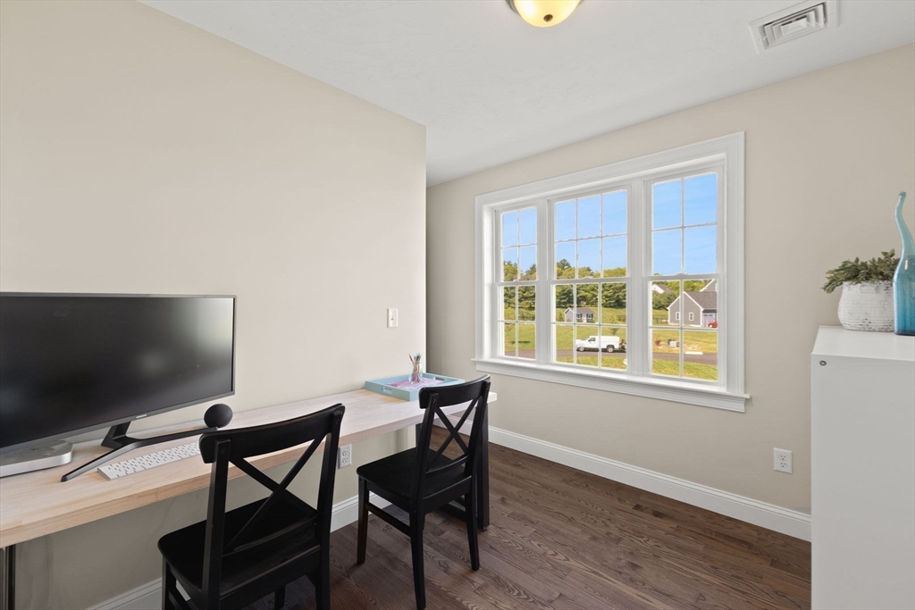 20 Quail Run Road Bridgewater, MA 02324 - Photo 36 of 42 Gallery Image 36