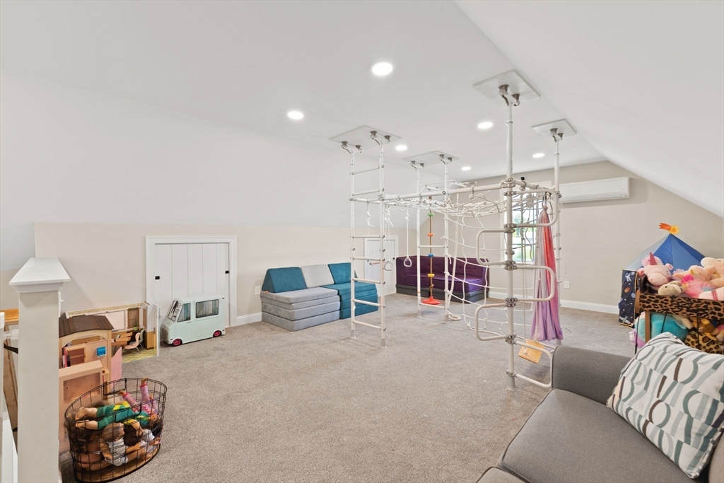 20 Quail Run Road Bridgewater, MA 02324 - Photo 38 of 42 Gallery Image 38