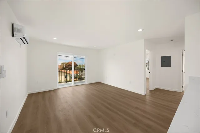 $3,350 | 102 East Avenida San Gabriel, Unit C, San Clemente, CA 92672