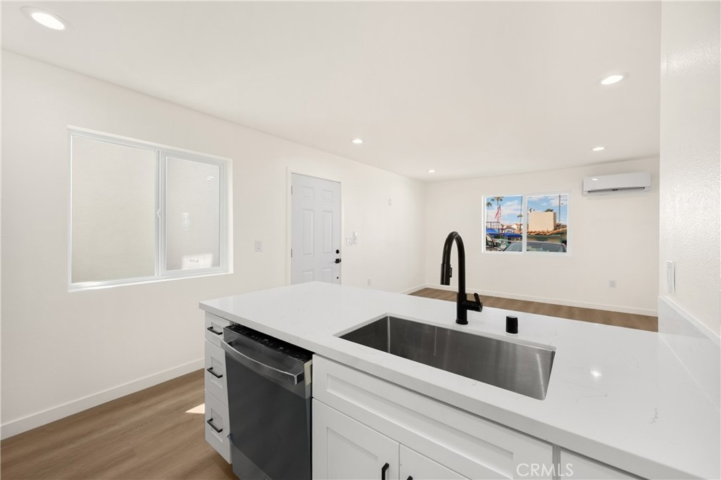 102 East Avenida San Gabriel, Unit C San Clemente, CA 92672 - Photo 4 of 34