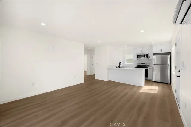 $3,350 | 102 East Avenida San Gabriel, Unit C, San Clemente, CA 92672