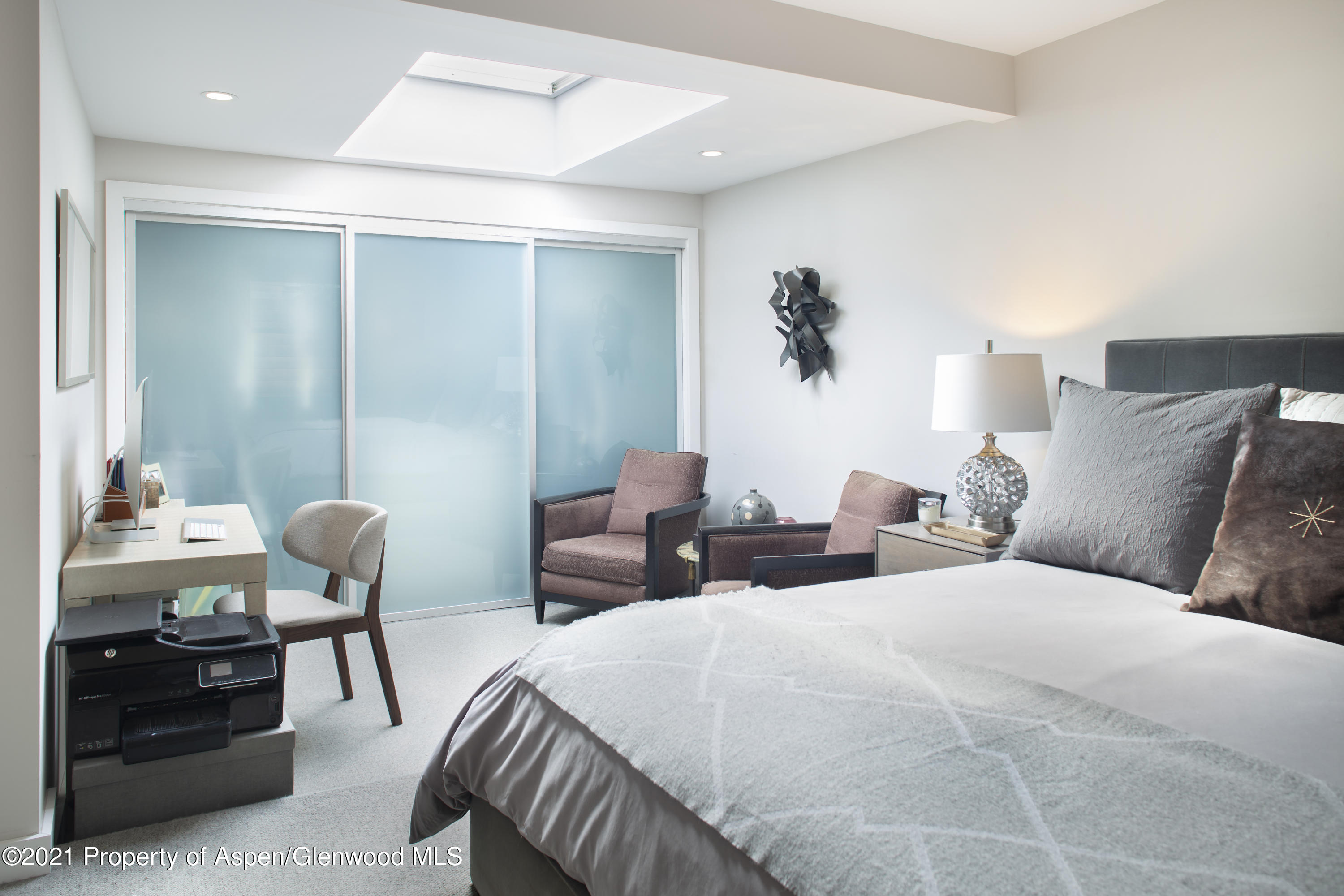 1001 East Cooper Avenue, Unit 4 Aspen, CO 81611 - Photo 6 of 14 IMG_1651