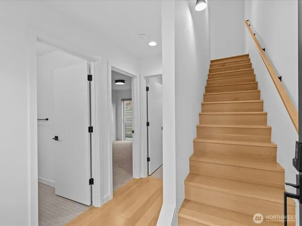 $719,950 | 3239 61st Avenue Southwest, Unit B, Seattle, WA 98116