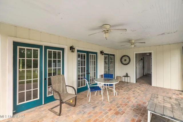 $600,000 | 9641 F S 301, Brooklyn, MS 39425