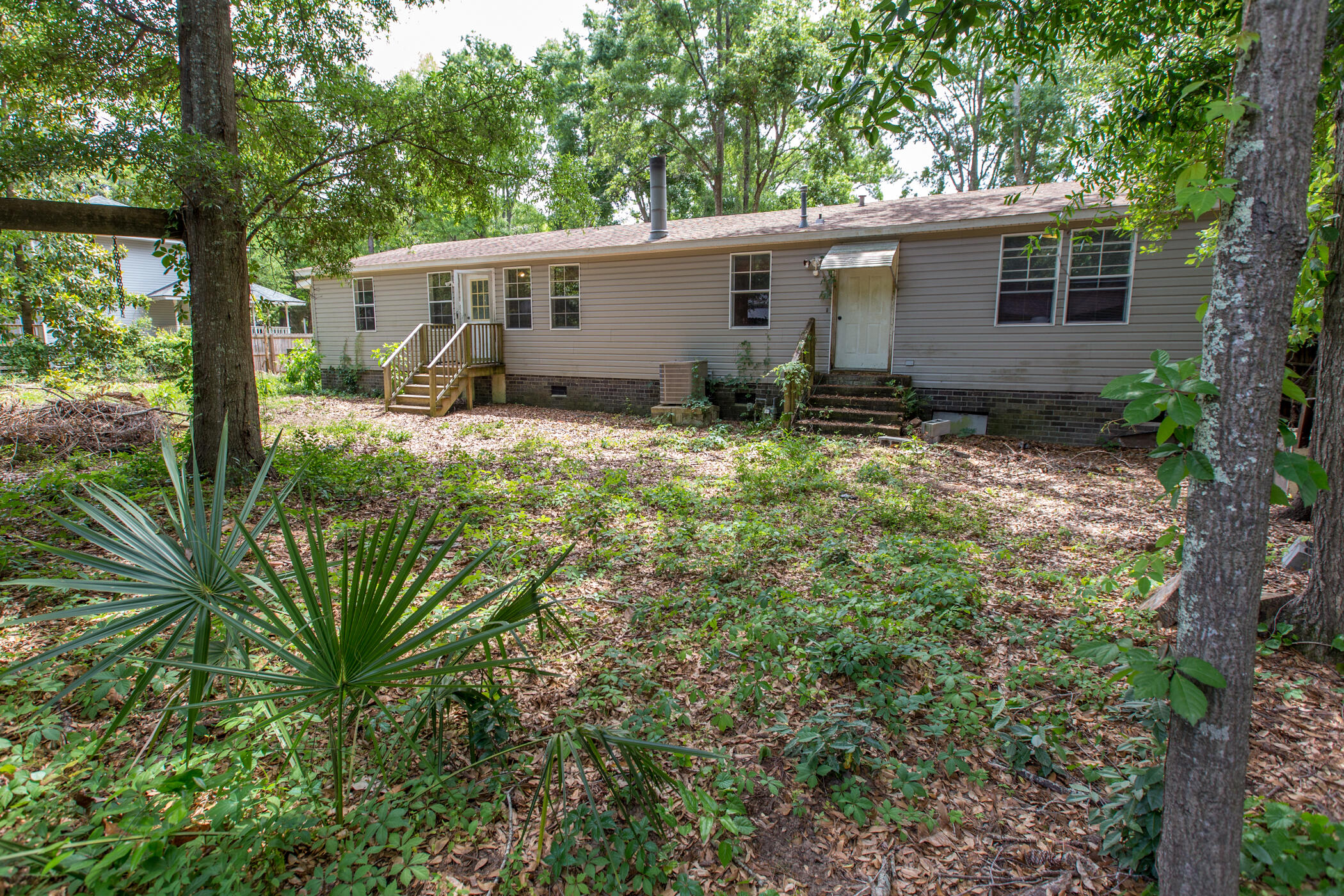 1158 East And West Road Charleston, SC 29412 - Photo 24 of 27