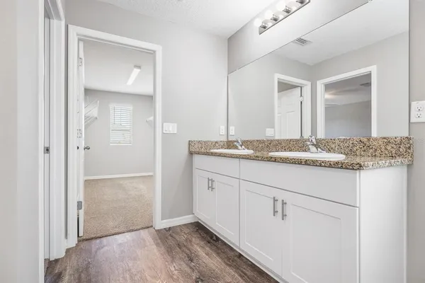 $3,250 | 14649 Brumby Ridge Avenue, Lithia, FL 33547