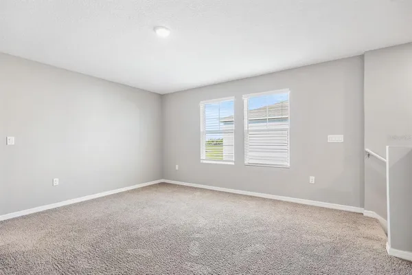 $3,250 | 14649 Brumby Ridge Avenue, Lithia, FL 33547