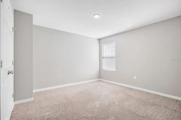 $3,250 | 14649 Brumby Ridge Avenue, Lithia, FL 33547