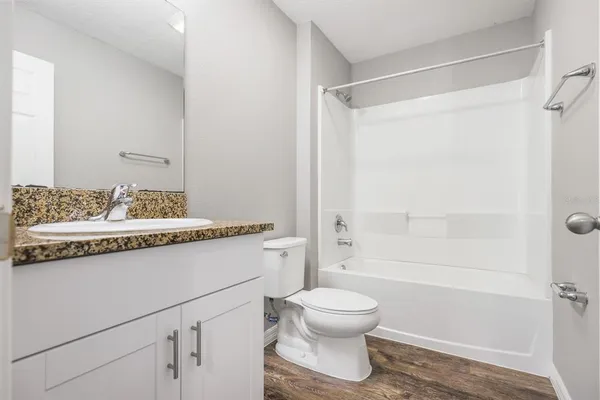 $3,250 | 14649 Brumby Ridge Avenue, Lithia, FL 33547