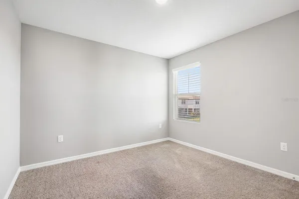 $3,250 | 14649 Brumby Ridge Avenue, Lithia, FL 33547