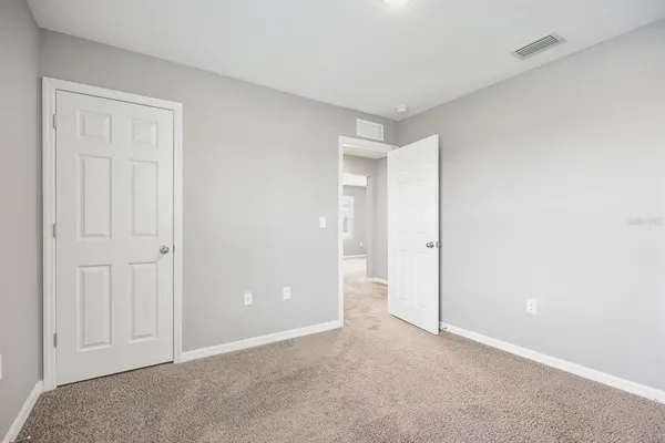 $3,250 | 14649 Brumby Ridge Avenue, Lithia, FL 33547