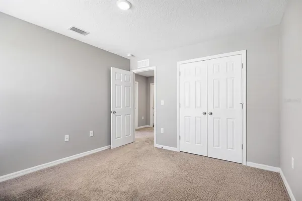 $3,250 | 14649 Brumby Ridge Avenue, Lithia, FL 33547