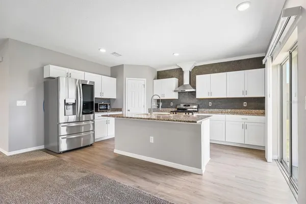 $3,250 | 14649 Brumby Ridge Avenue, Lithia, FL 33547