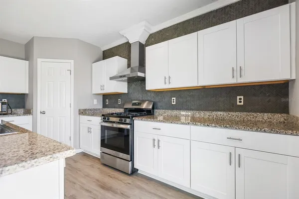 $3,250 | 14649 Brumby Ridge Avenue, Lithia, FL 33547