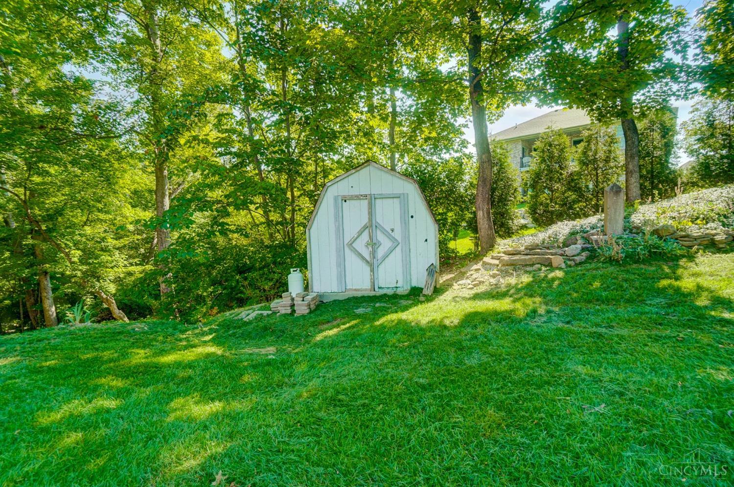 7208 Wesselman Road Cleves, OH 45002 - Photo 44 of 48
