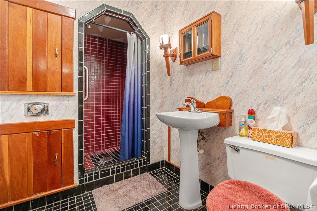 8618 Falcon Road Charlestown, IN 47111 - Photo 21 of 27