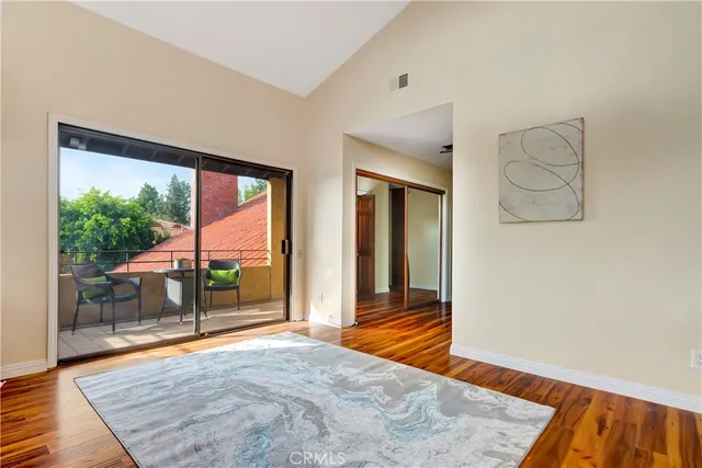 $1,395,000 | 19445 Plummer Street, Northridge, CA 91324