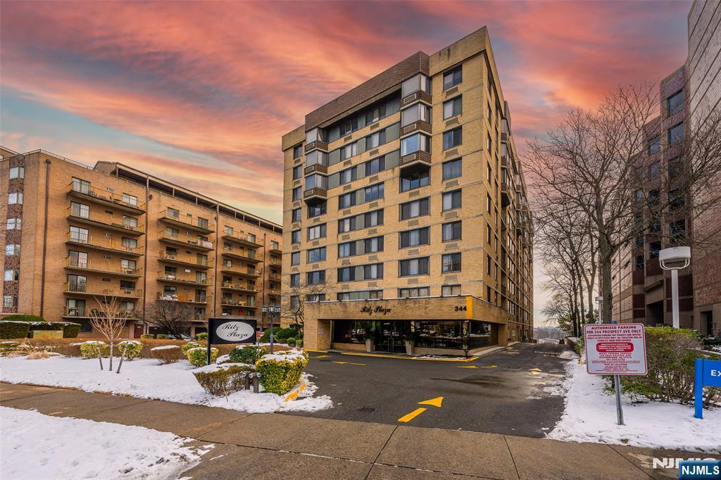 344 Prospect Avenue, Unit 2E Hackensack, NJ 07601 - Photo 1 of 20