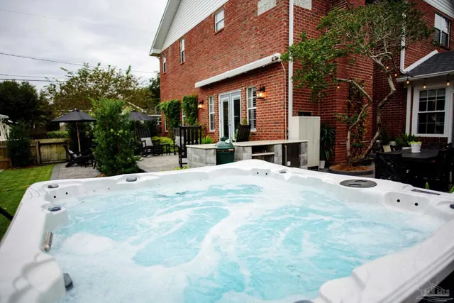 $1,149,999 | 1900 East De Soto Street, Pensacola, FL 32501