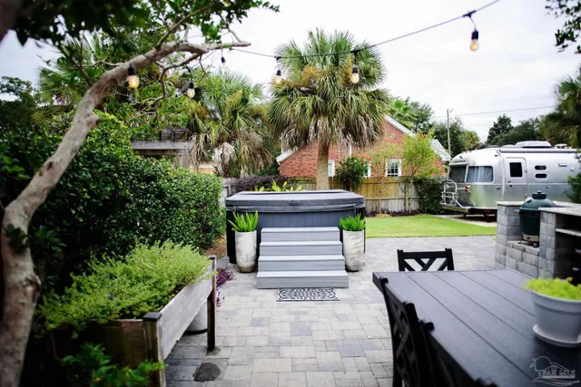 $1,149,999 | 1900 East De Soto Street, Pensacola, FL 32501