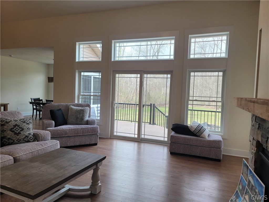 4 R Mistral Circle Liverpool, NY 13090 - Photo 29 of 50