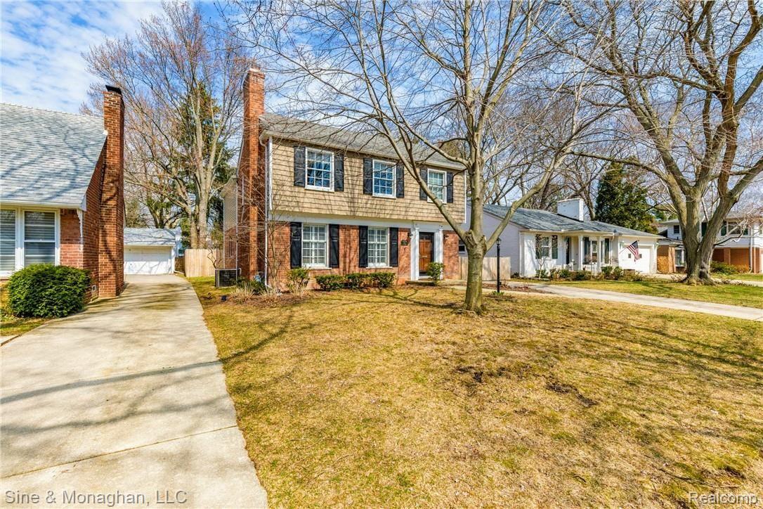 164 Ridgemont Road Grosse Pointe, MI 48236 - Photo 3 of 40 164 Ridgemont Rd-3.jpg