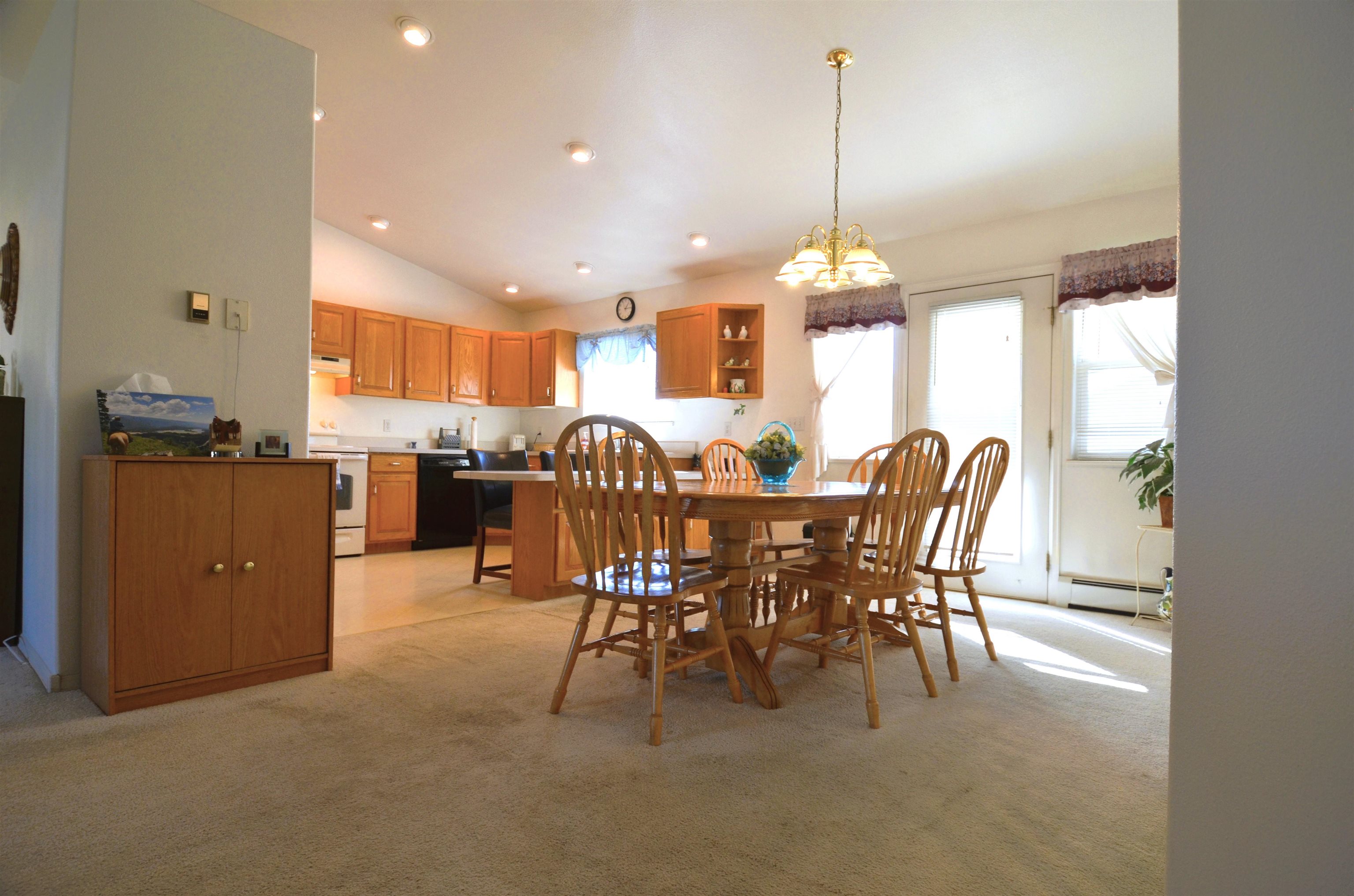 621 Round Table Road Grand Junction, CO 81504 - Photo 17 of 42 Gallery Image 17