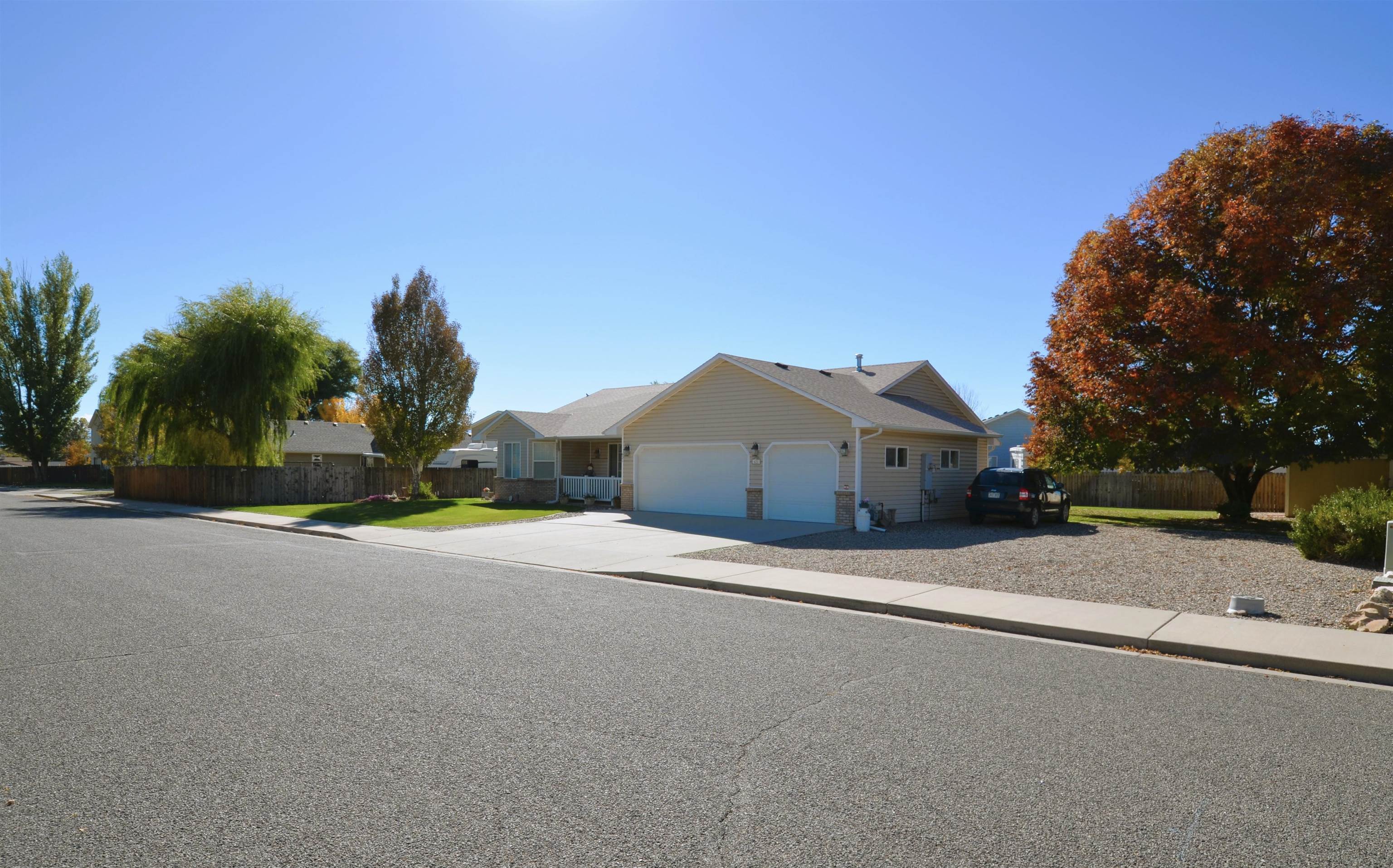 621 Round Table Road Grand Junction, CO 81504 - Photo 3 of 42 Gallery Image 3