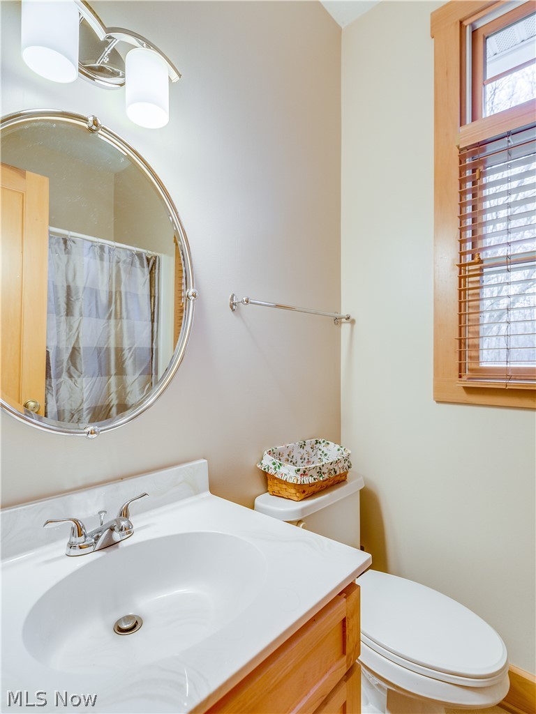 1530 Johns Road Clinton, OH 44216 - Photo 31 of 35 3 of 5 bath