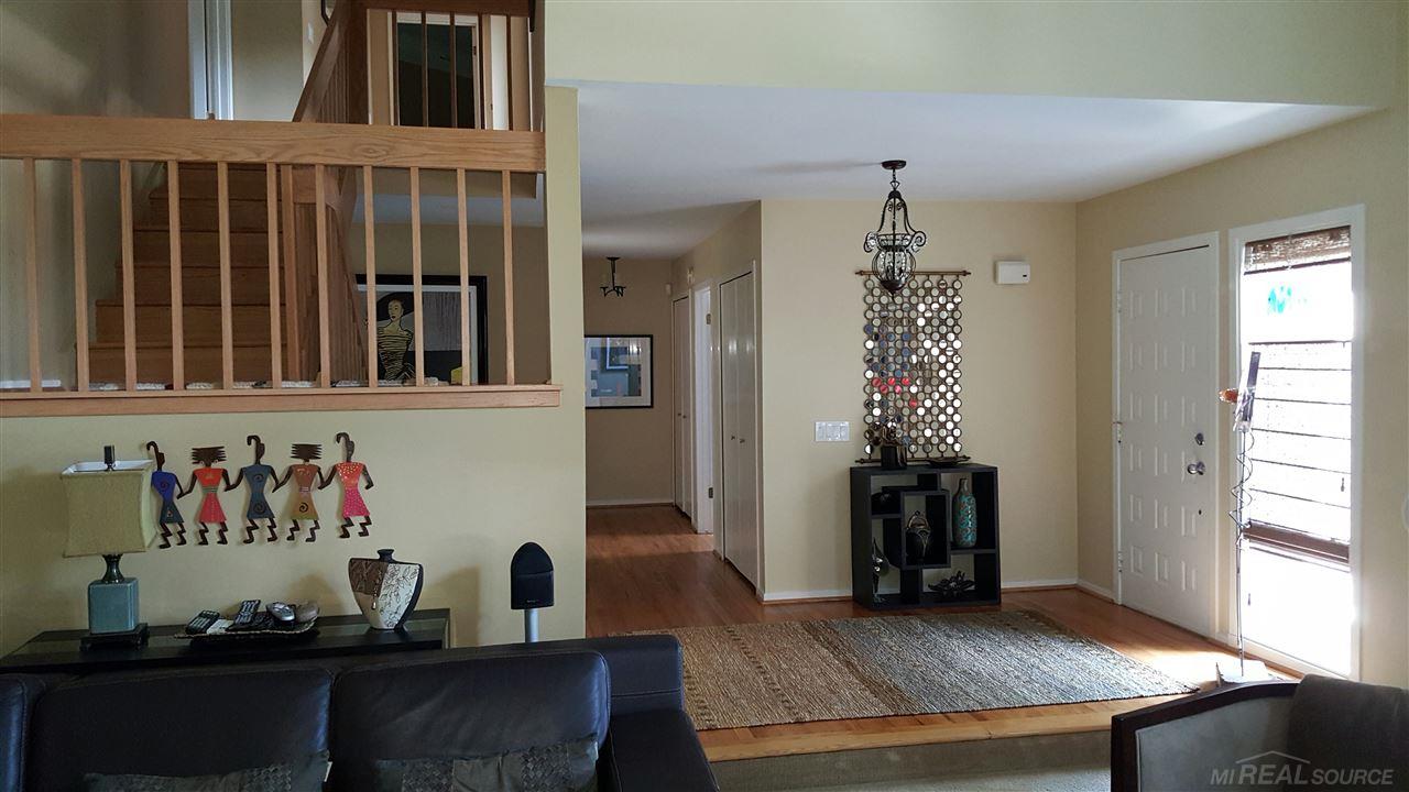 878 River Bend Drive Rochester, MI 48307 - Photo 9 of 10