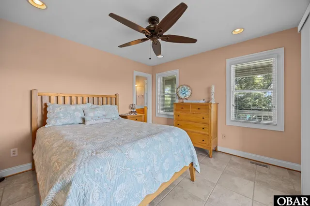 $1,100,000 | 50295 Snug Harbor Drive, Frisco, NC 27920