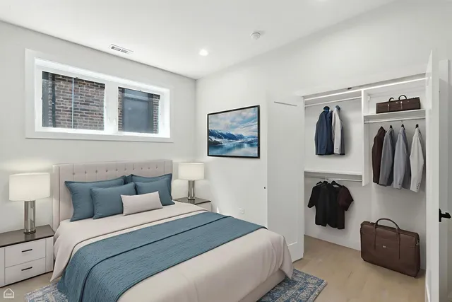 $2,950 | 4629 South Michigan Avenue, Unit 2, Chicago, IL 60653