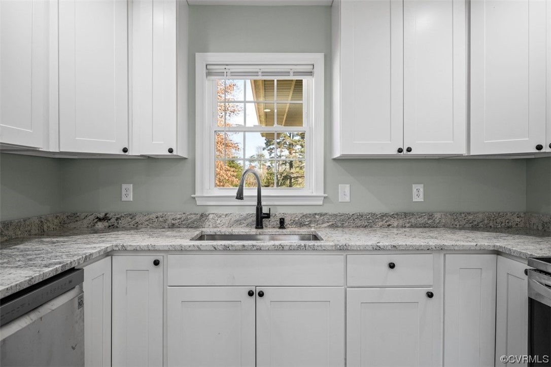 373 Cabell Road Wingina, VA 24599 - Photo 11 of 36 Gallery Image 11