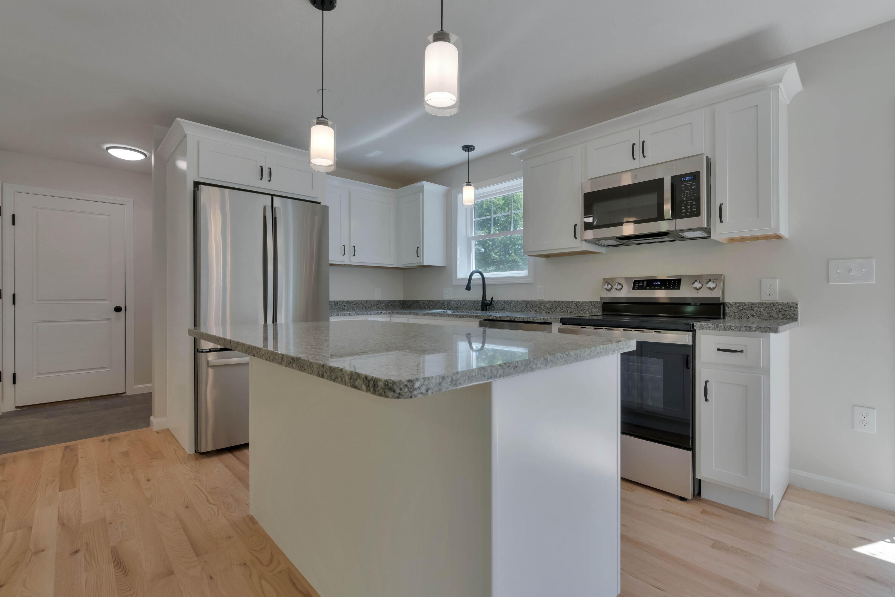 5 Blaine Road, Unit 99 Saco, ME 04072 - Photo 7 of 30 _DSC8600