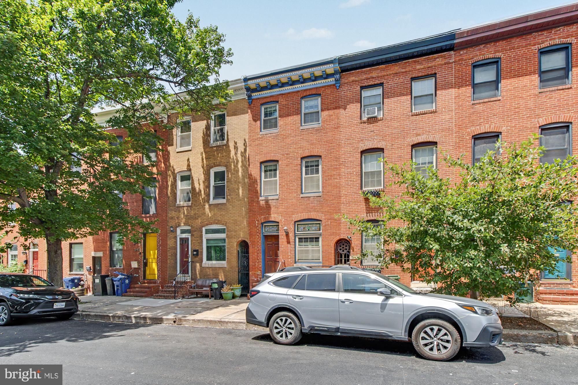 2048 Bank Street Baltimore, MD 21231 - Photo 3 of 41